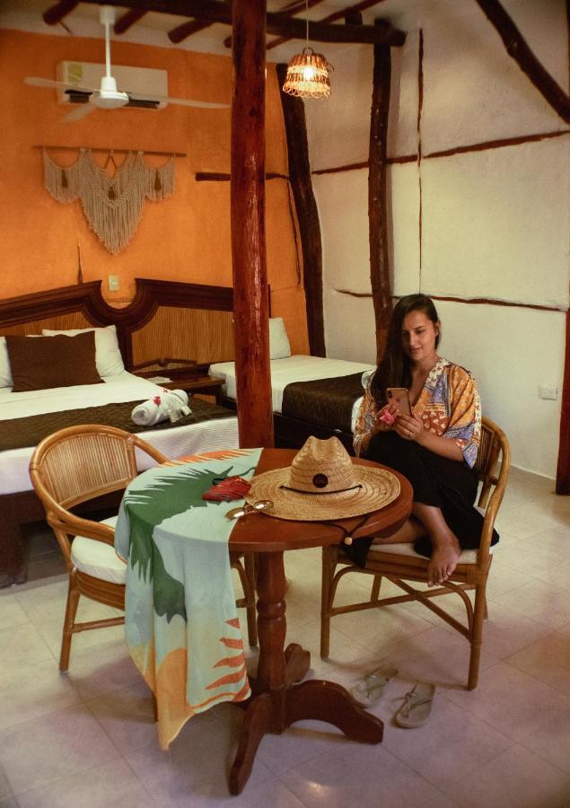 Golden Paradise Hostel Isla Holbox Dış mekan fotoğraf