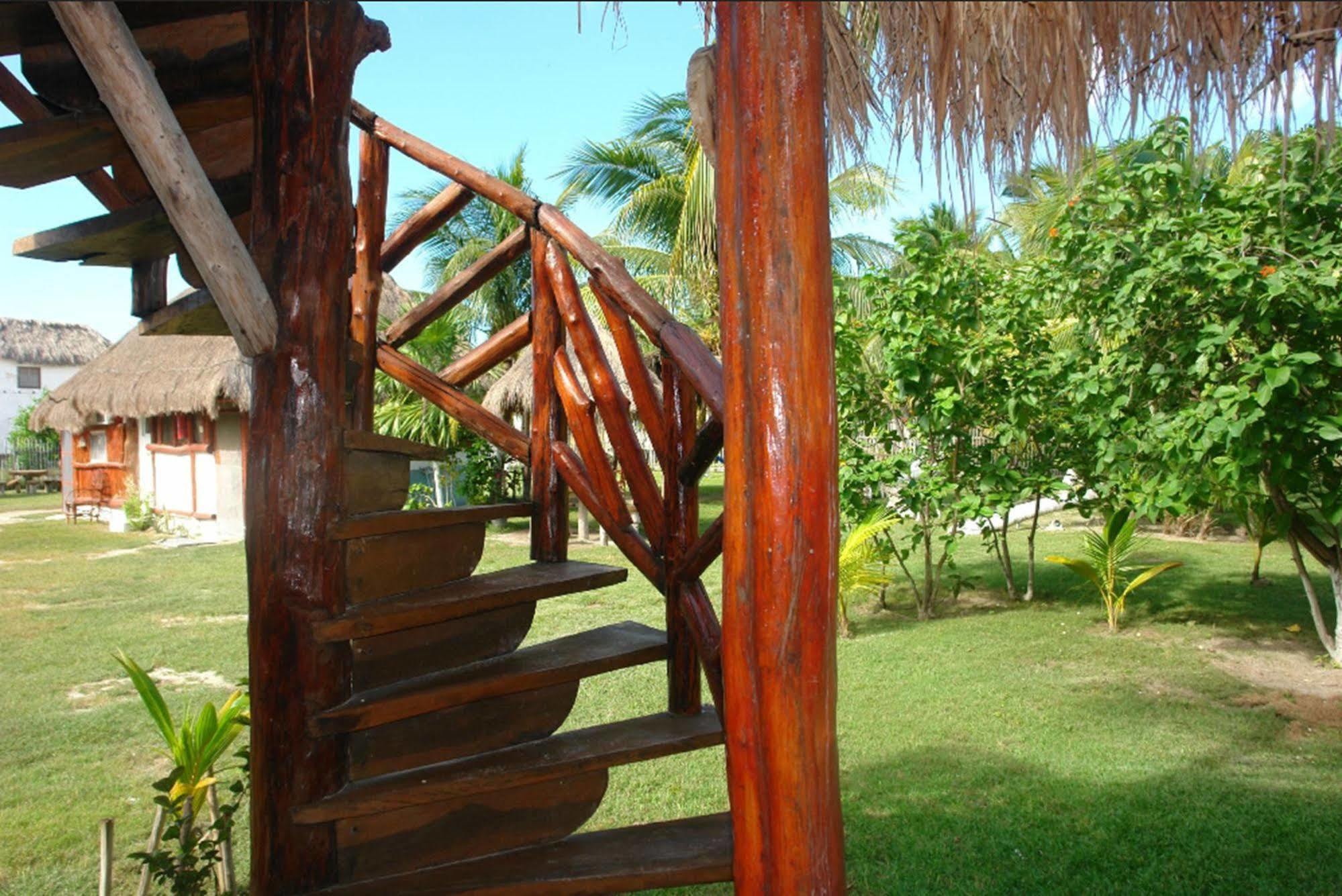 Golden Paradise Hostel Isla Holbox Dış mekan fotoğraf