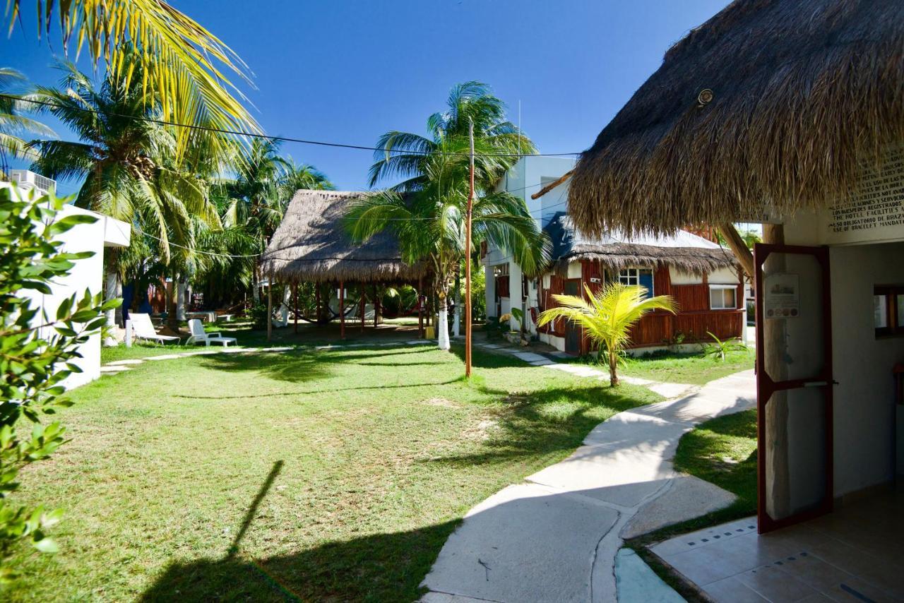 Golden Paradise Hostel Isla Holbox Dış mekan fotoğraf