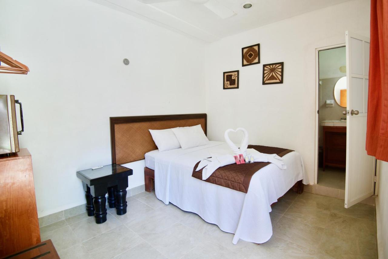 Golden Paradise Hostel Isla Holbox Dış mekan fotoğraf